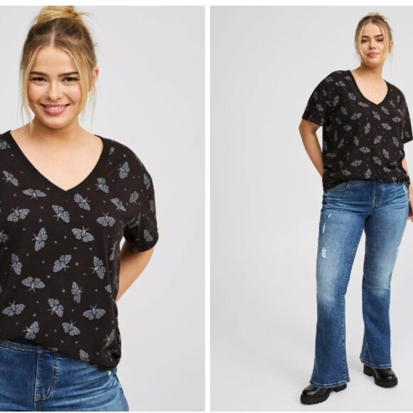 Torrid moth print heritage jersey relaxed V-neck tee - Picture 1 of 6